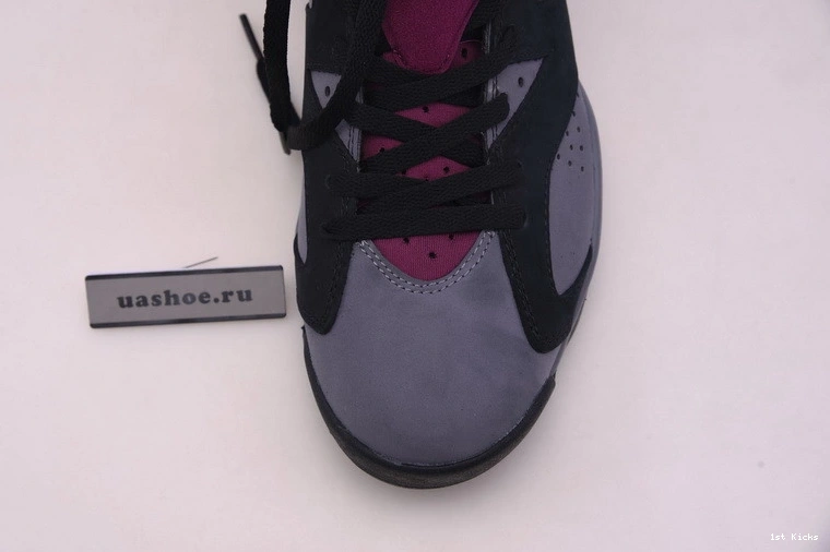 Jordan Bordeaux CT8529-063 Air 6 0214